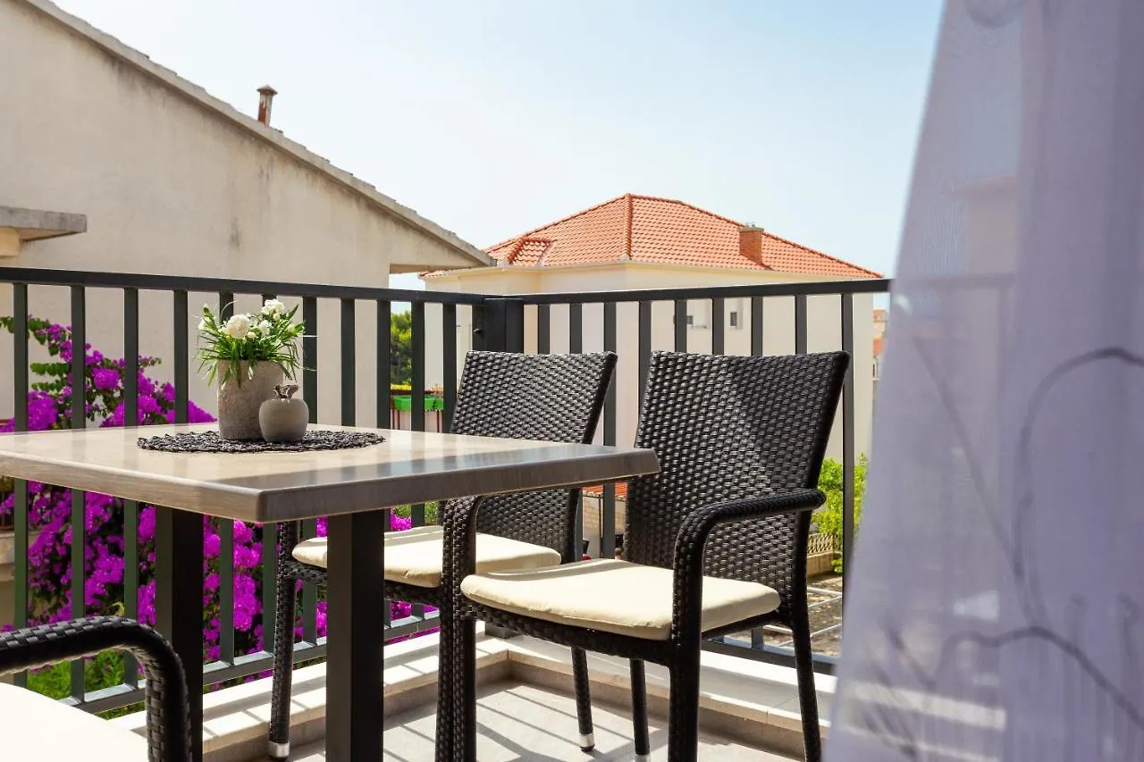 Villa Mare'S 1 Split Apartment